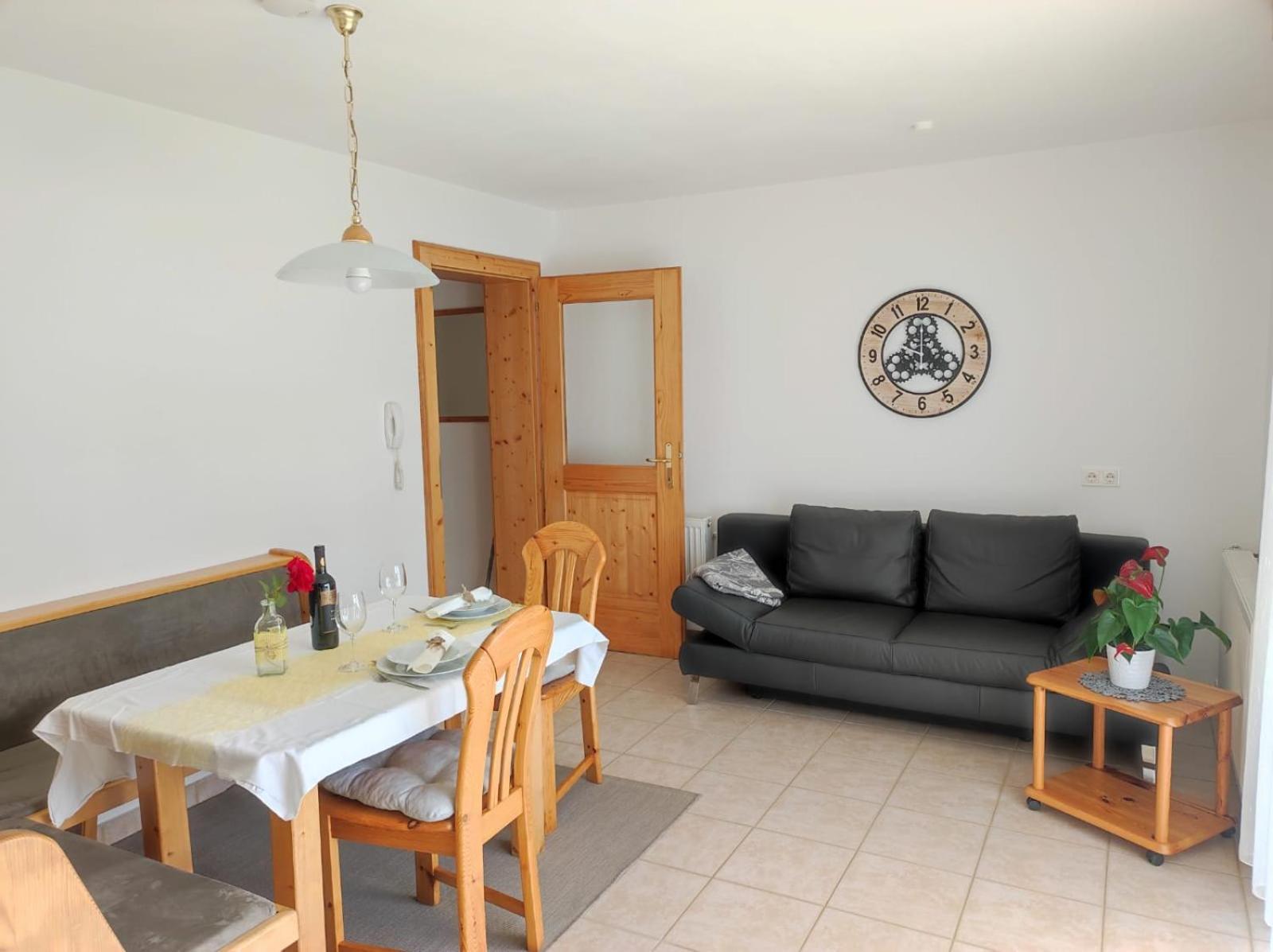 Haus Bübl Apartment Presseggersee